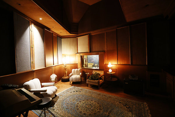 027B Studio B Live Room &amp; Lounge 0035