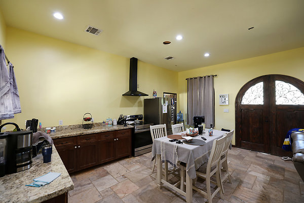 House2 Kitchen 0422