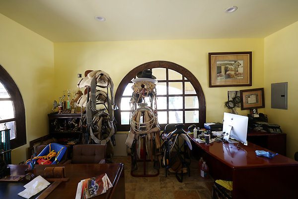House2 Office 0413