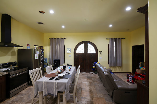 House2 Living Room &amp; Kitchen 0415