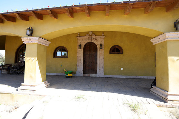 House2 Porch 0427