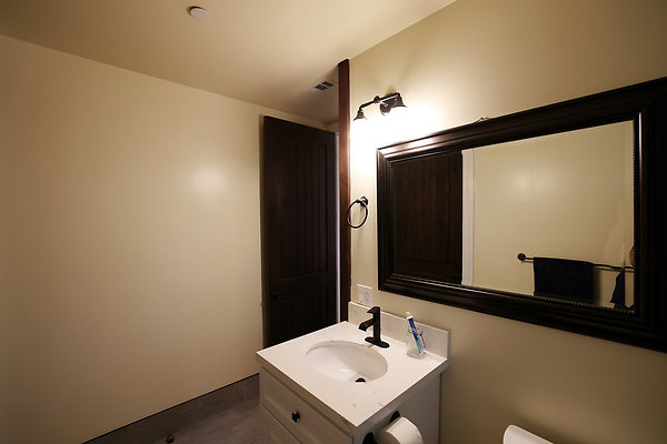 571B Bedroom2 Bathroom 0046 571B Bedroom2 Bathroom 0046