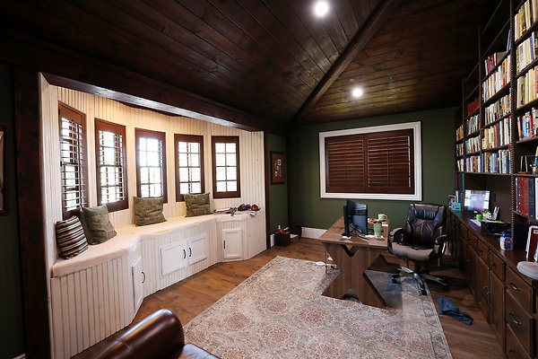 571B Office 0166