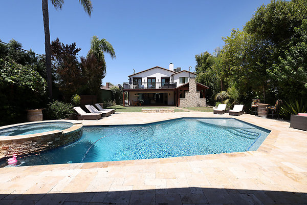 571B Pool2 0107