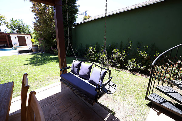 571B Patio 0092