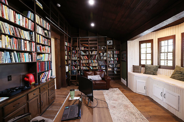 571B Office 0163
