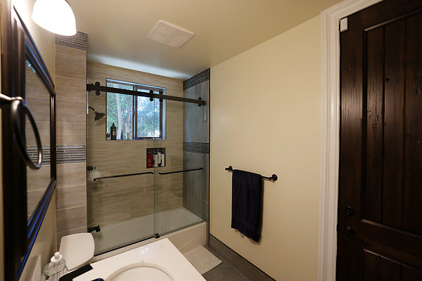 571B Bedroom2 Bathroom 0044 571B Bedroom2 Bathroom 0044