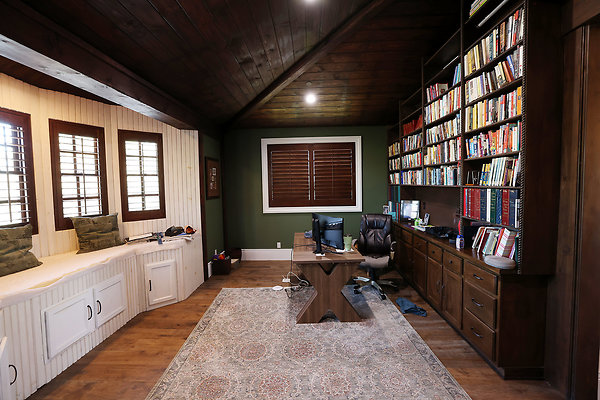 571B Office 0167