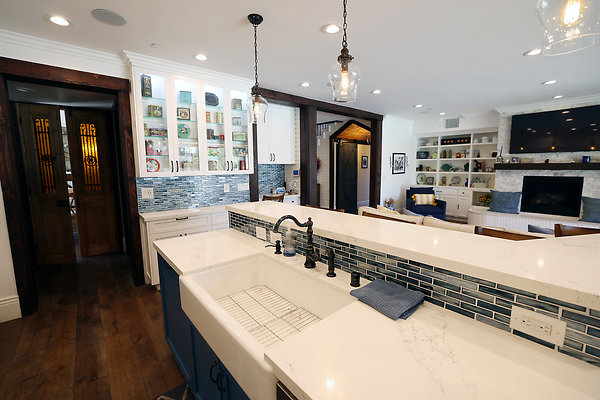 571B Kitchen 0073