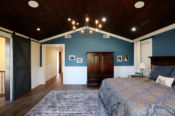 571B Master Bedroom 0201