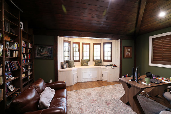 571B Office 0160