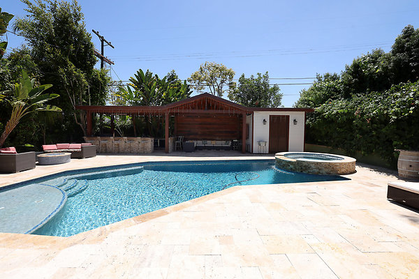 571B Pool1 0103