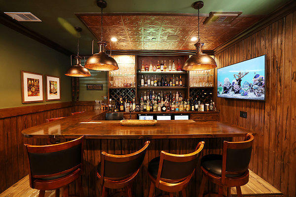 571B Bar & Media Room 0007 571B Bar & Media Room 0007