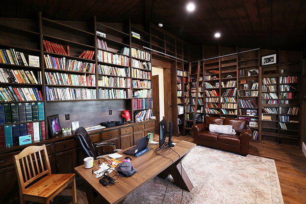 571B Office 0162