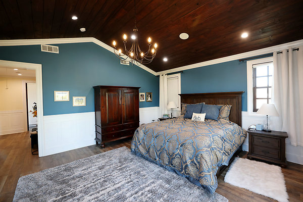 571B Master Bedroom 0197