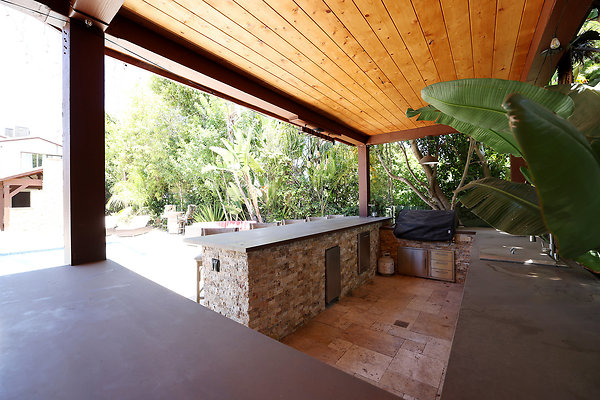 571B Pool Bar 0119