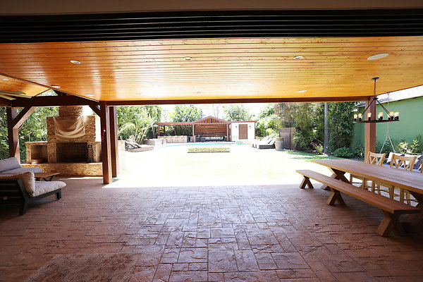 571B Patio 0080