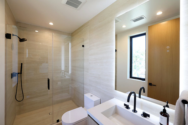 139A Gym Bathroom 0119