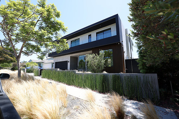 139A Modern Home