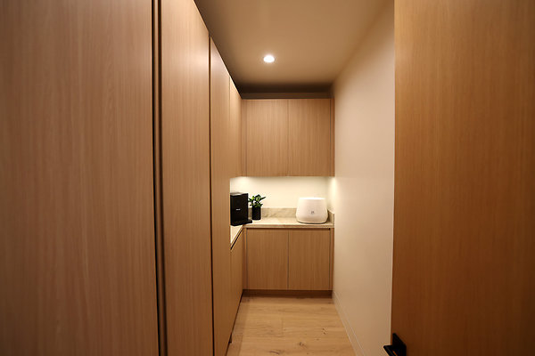 139A Kitchen Pantry 0033