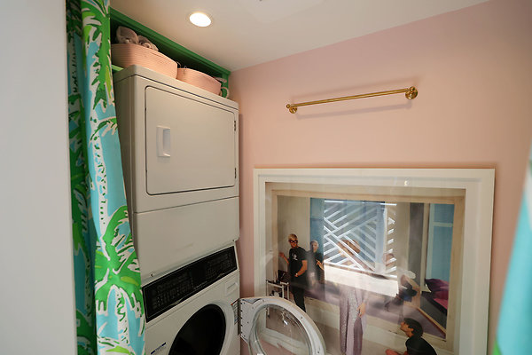 788A 2nd Floor Hallway Laundry Closet 0989