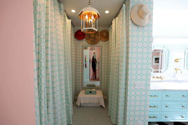 788A Master Bathroom Entrance0974 788A Master Bathroom Entrance0974