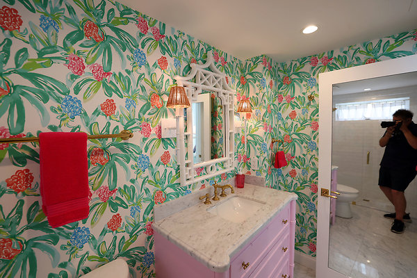 788A Guest Bedroom Bathroom 0956