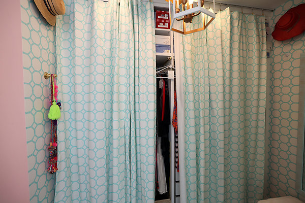 788A Master Bathroom CLoset 0976 788A Master Bathroom CLoset 0976