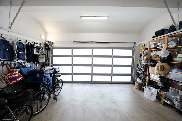504A Garage2 0684