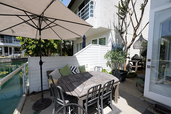 504A Rear Patio 0671