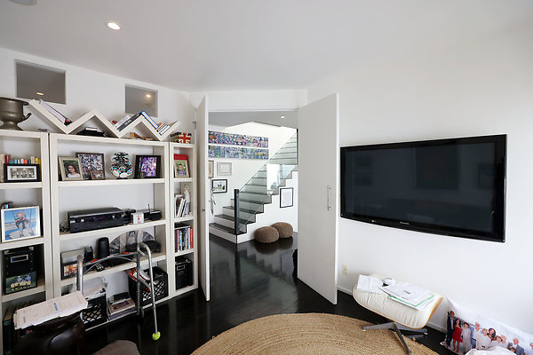 504A Office 0676