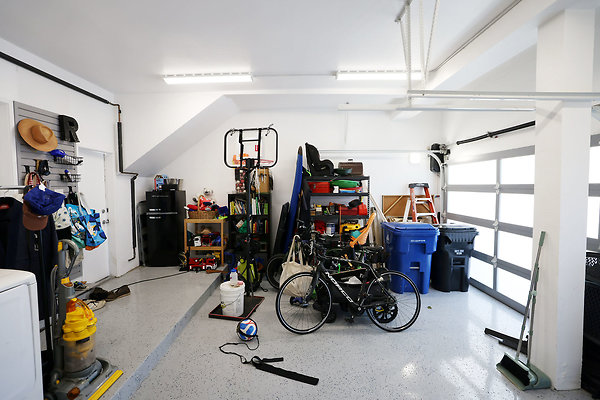 778A Garage3 0339