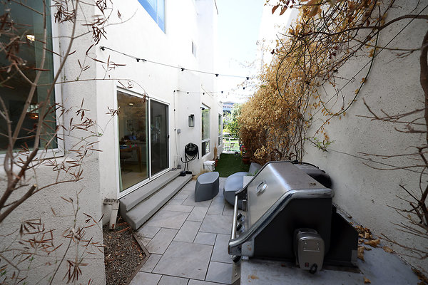 778A BBQ Patio 0366