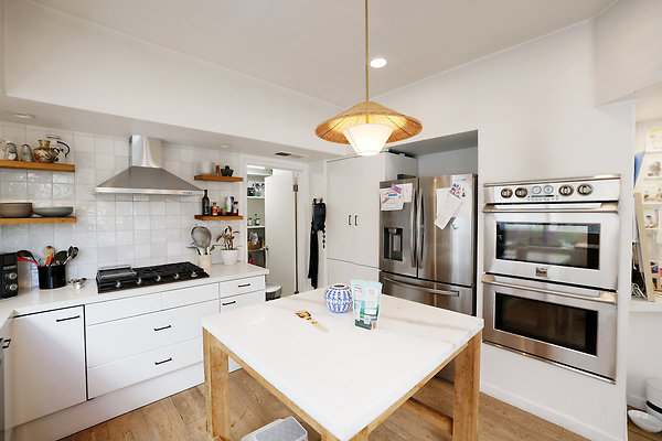 778A Kitchen 0330