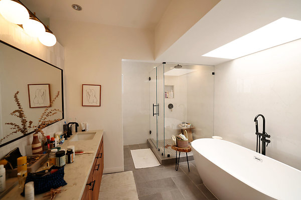 778A Master Bathroom 0382