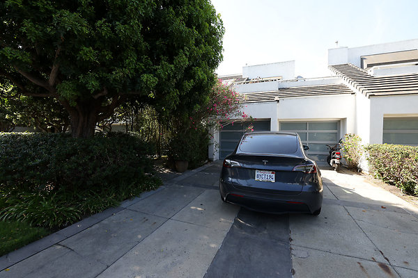 778A Garage Ext 0311