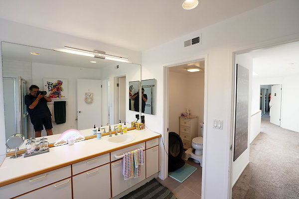 779A Bathroom 0456