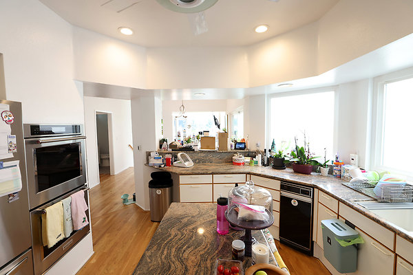 779A Kitchen3 0405
