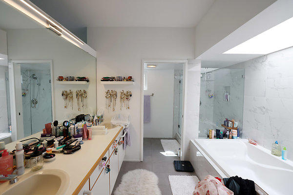 779A Master Bathroom 0465