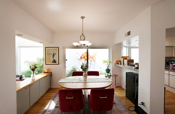 779A Dining Area mural 0422