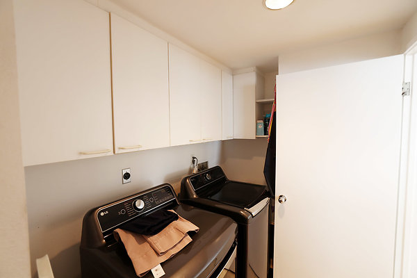 779A Laundry Room 0415