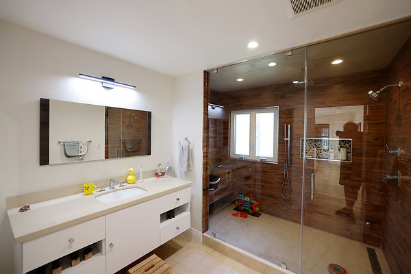 780A Kids Bathroom 1256