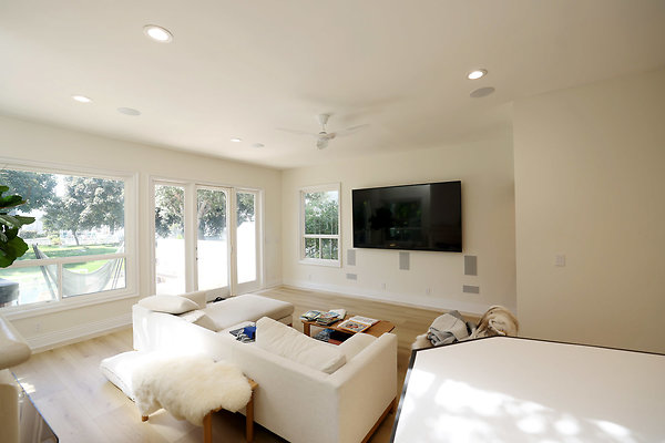 780A Living Room 1218