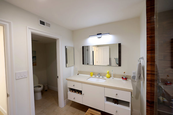780A Kids Bathroom 1257