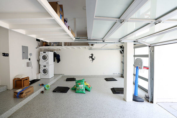 780A Garage3 1190