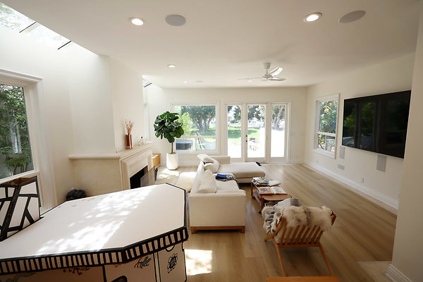 780A Living Room 1222