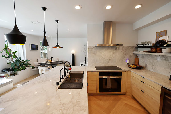 781A Kitchen3 0509