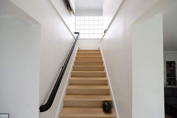 781A Front Entry 0488