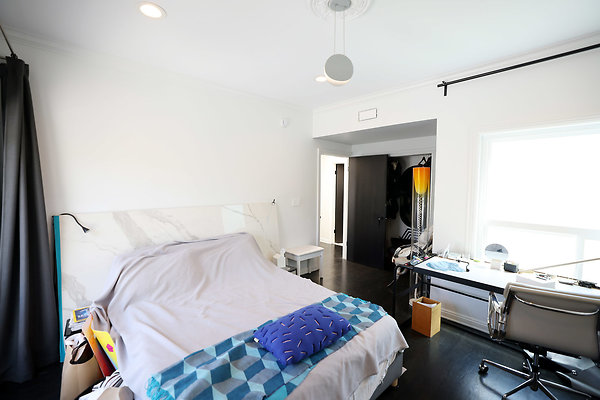 781A Bedroom1 0545
