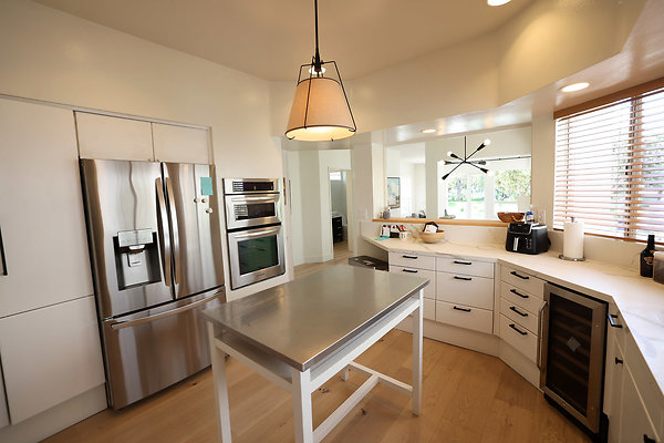 784A Kitchen 0749